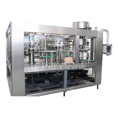 Máquina de rellenar 3 de la bebida carbónica de la botella del ANIMAL DOMÉSTICO en 1 máquina de rellenar líquida de Monoblock